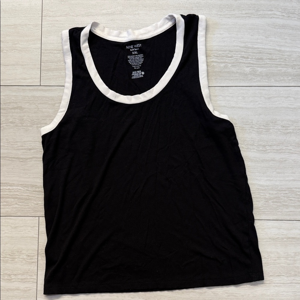 Nine West Black Tank with White Trim Ribbed Scoop